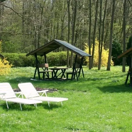 Gemuetliche In Mit Grill, Terrasse Und Garten *